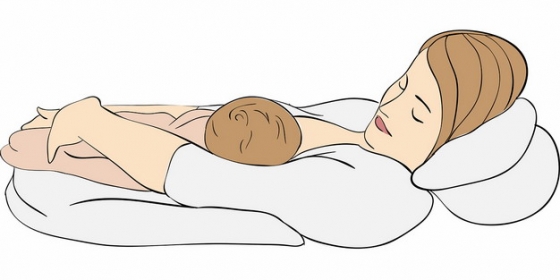 手绘躺在妈妈怀里吃奶的宝宝全国母乳喂养宣传日png图片素材