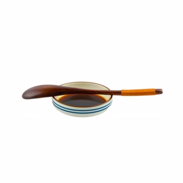 一小碗酱油生抽调味品和木头勺子762924png图片免抠素材